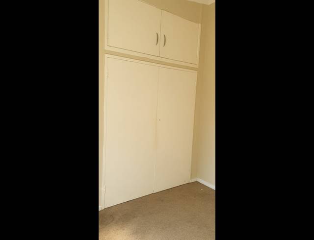 1 bed property to rent in SAVOY ESTATE